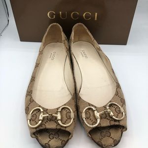 Gucci Canvas Flats size 9 1/2